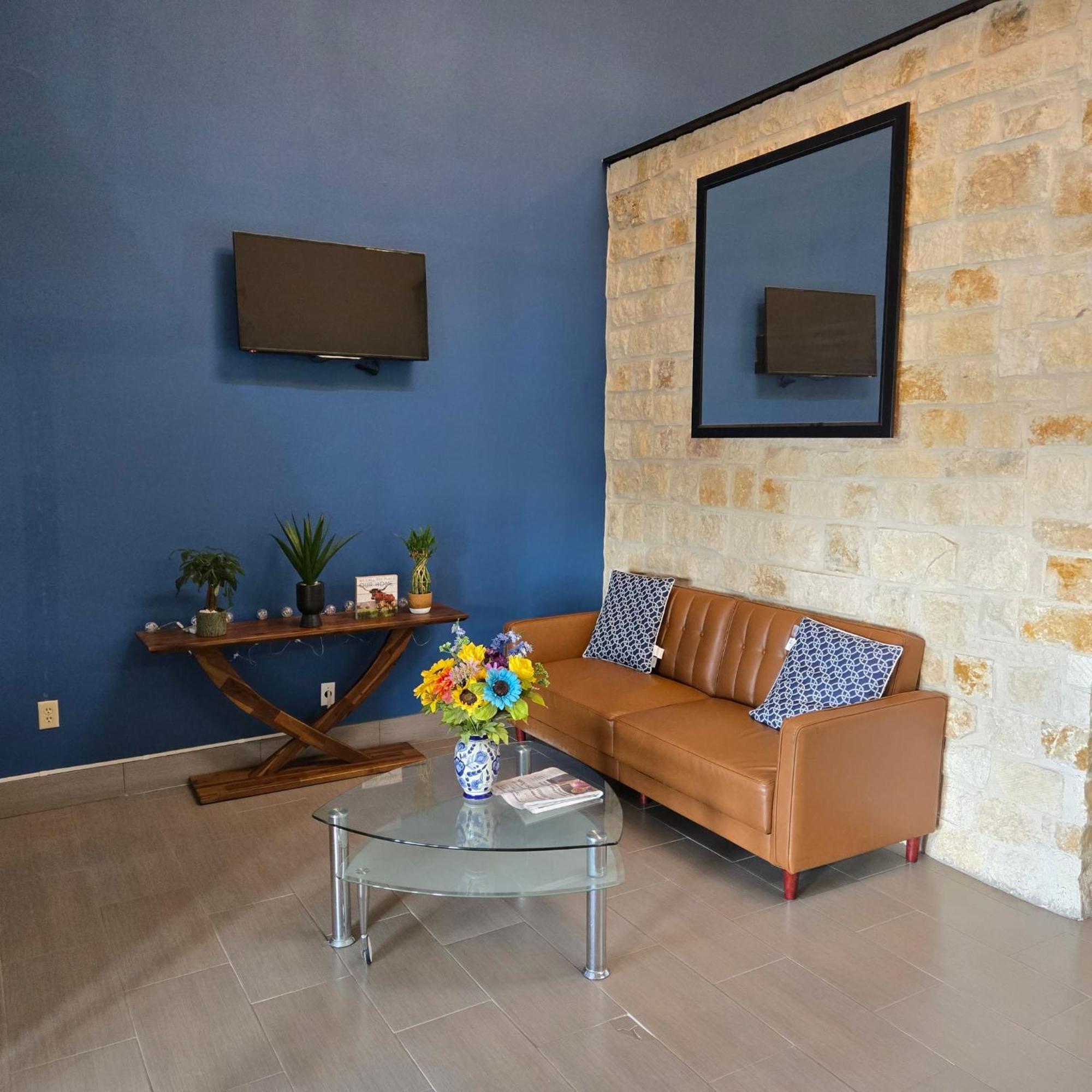 Karnes City Lodge Dış mekan fotoğraf